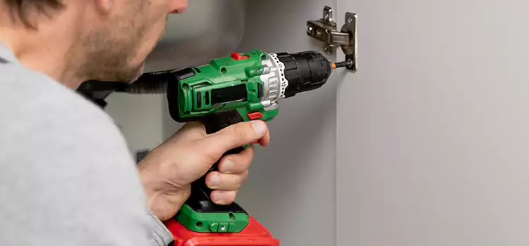 Commercial Door Hinge Repair Compton
