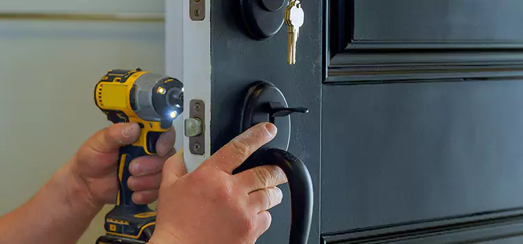 Commercial Door Lock Installation Compton